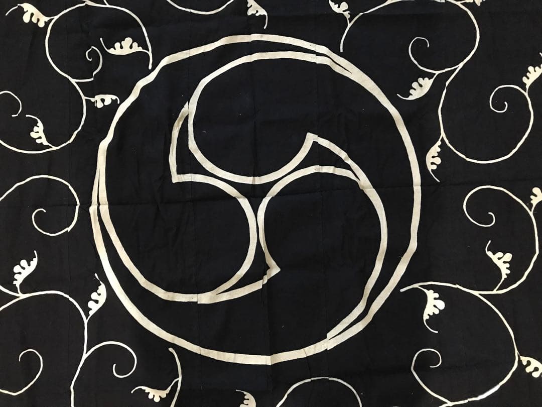 藍染古布　三つ巴　壁掛け　164×180　骨董