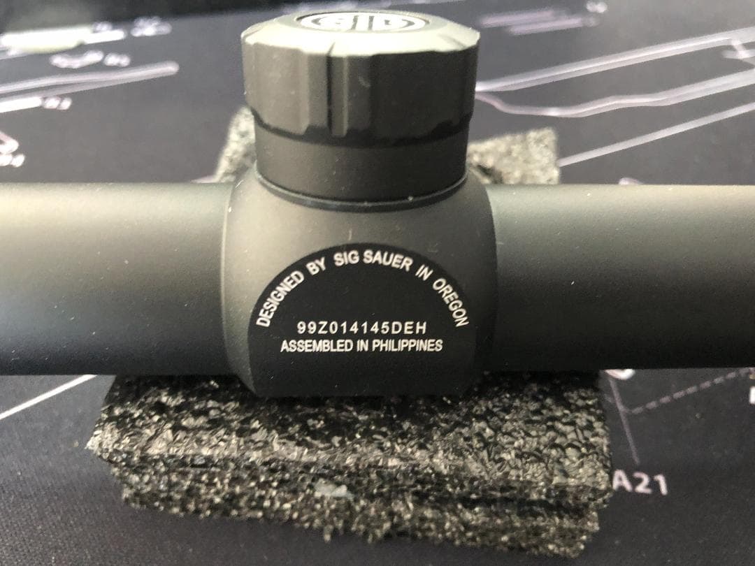 SIG SAUER WHISKEY3 スコープ (4-12X50MM)