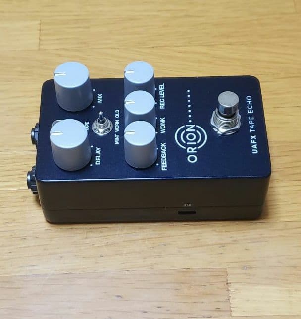 UNIVERSAL AUDIO UAFX TAPE ECHO ギターエフェクター