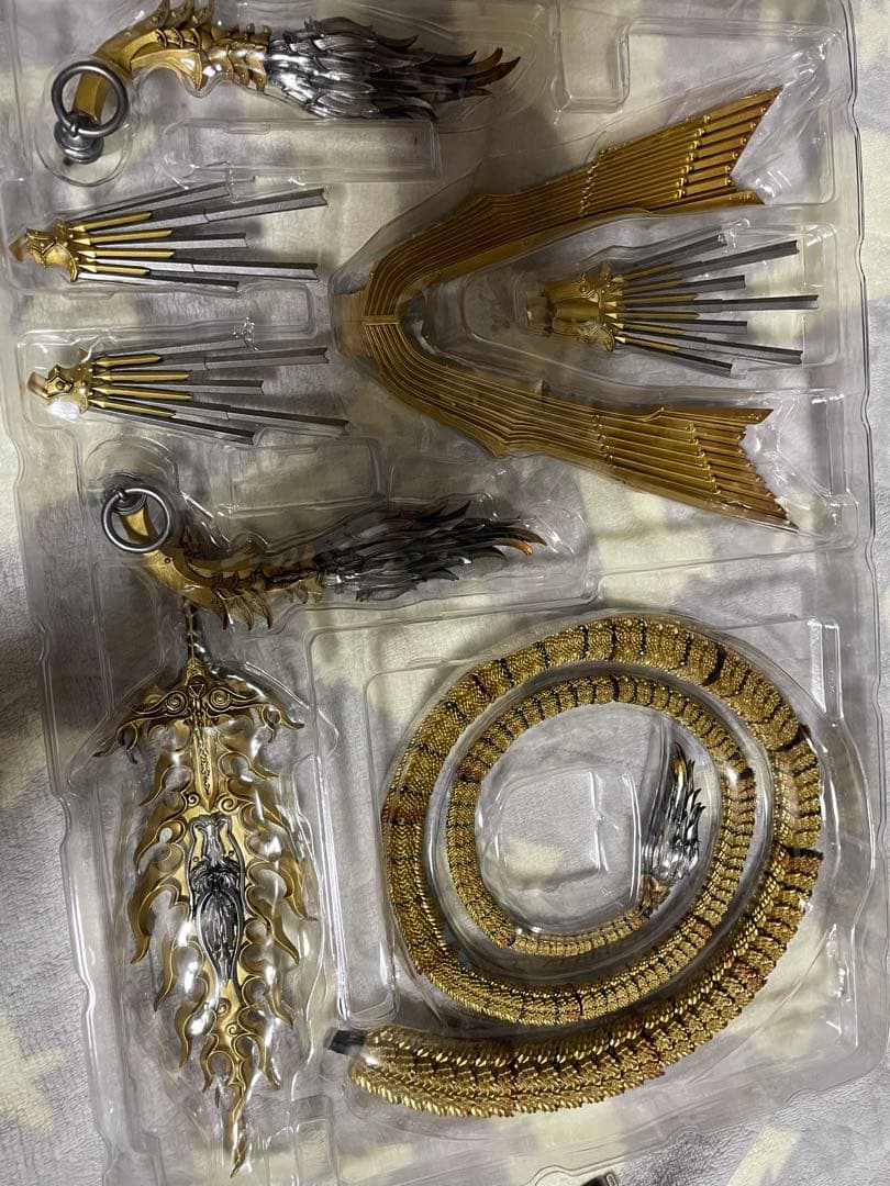 黄金騎士ガロ 冴島鋼牙　魔導馬ゴウテン　竜陣ガロ　パーツセット