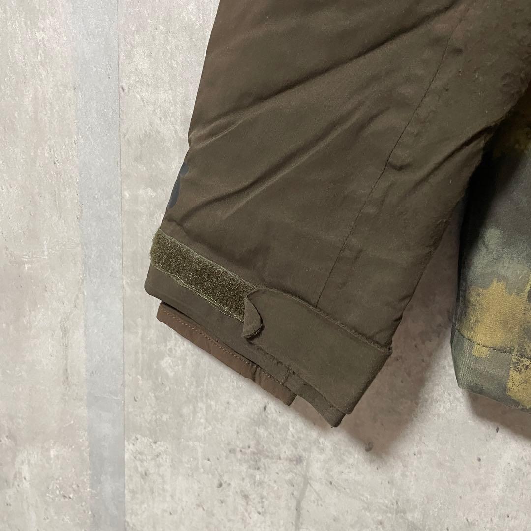 Burtonバートンスキーウェアスノーボードジャケットパーカー茶色カーキ迷彩総柄