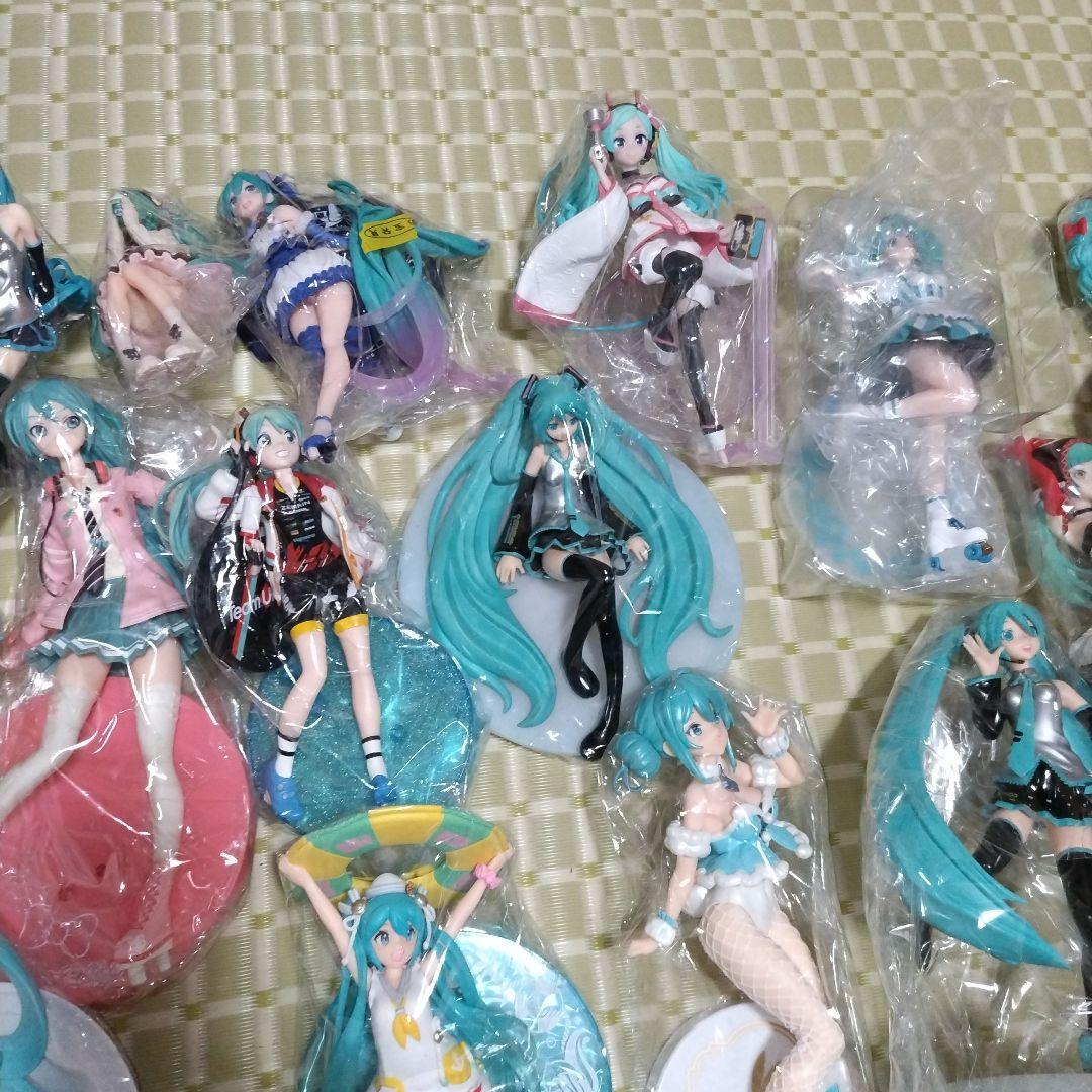 初音ミク 美少女 フィギュア 大量 まとめ売り 詰め合わせ かぶり無 60体以上