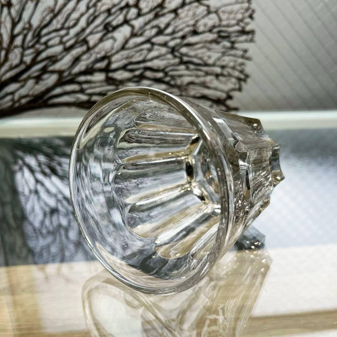 骨董　時代ガラス　ゆらゆら　気泡入り　希少銀色　水飲みコップ　剣先コップ　ウラン