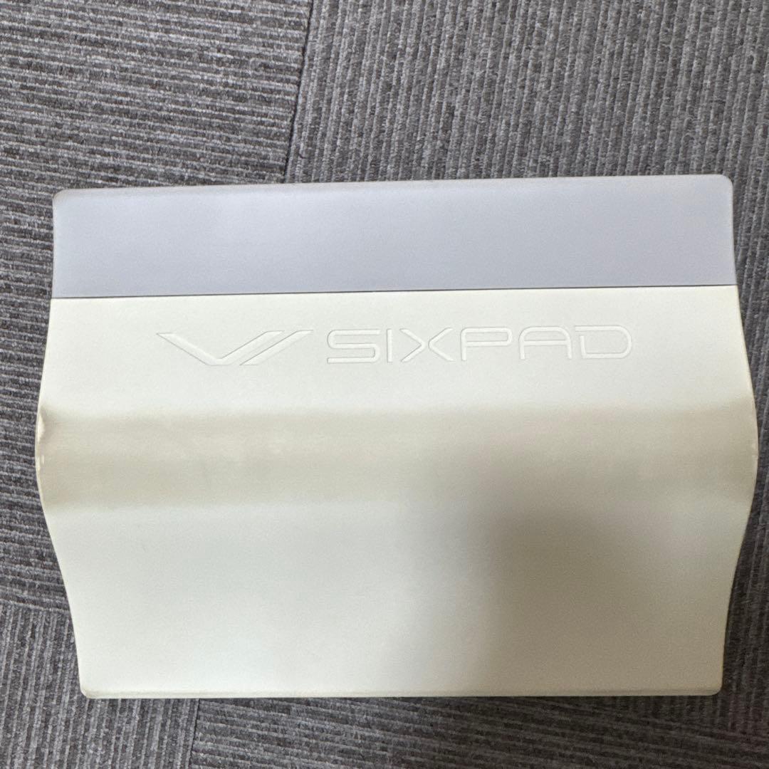 SIXPAD トレーニングマシン