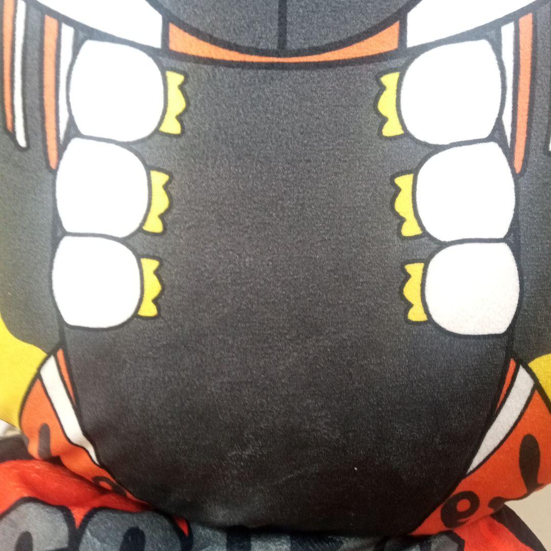 ゴジラ モスラ デザインの円形クッション