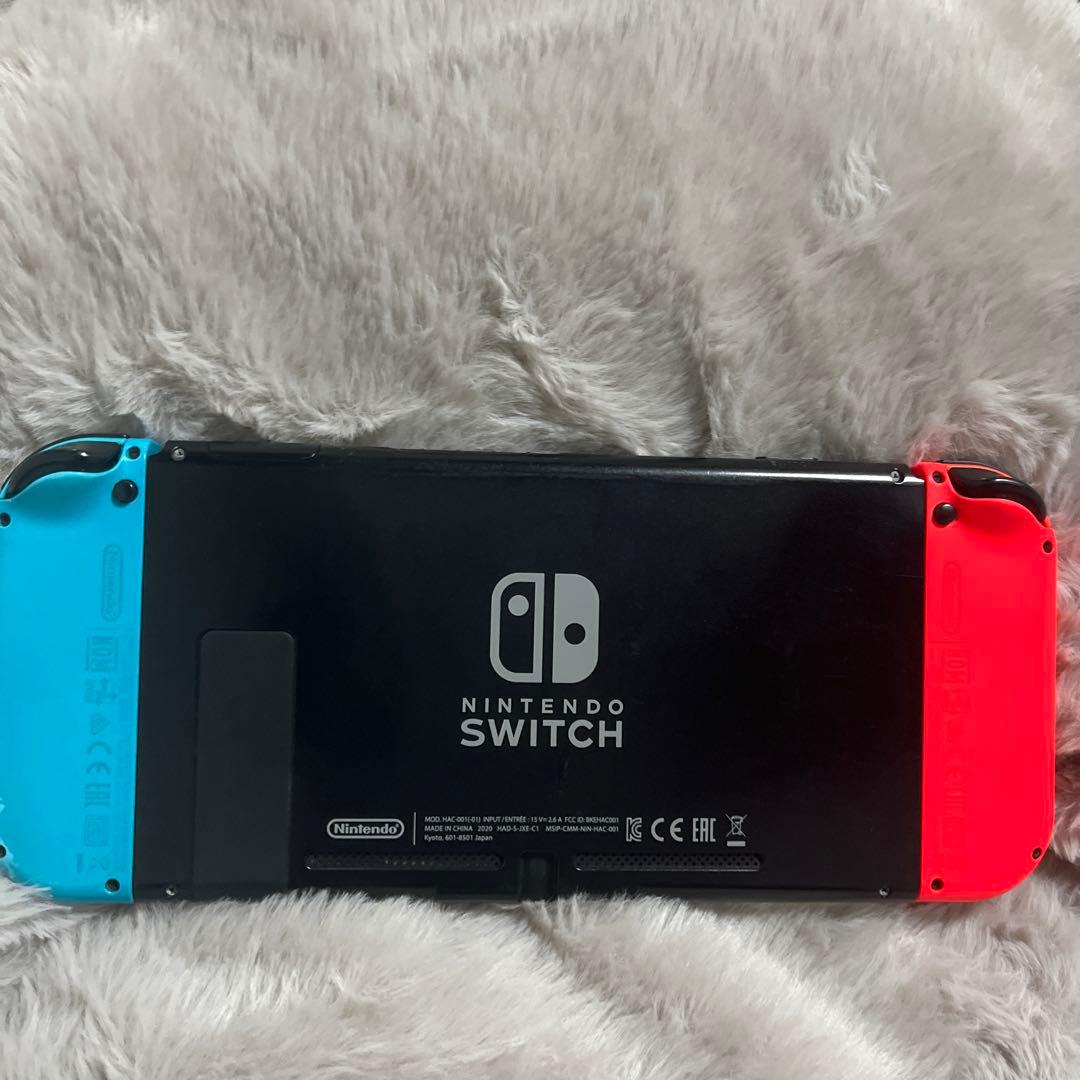 Nintendo Switch 本体 赤/青