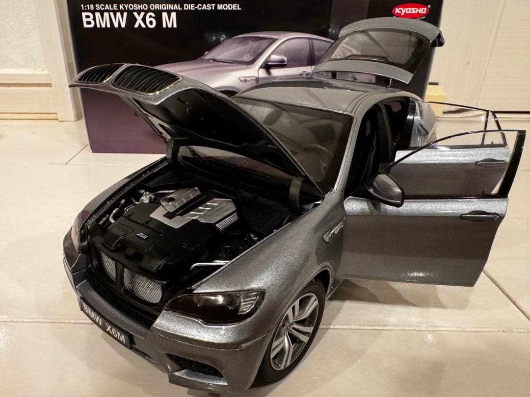  X6M gray ミニカー 京商 Kyosho 1/18