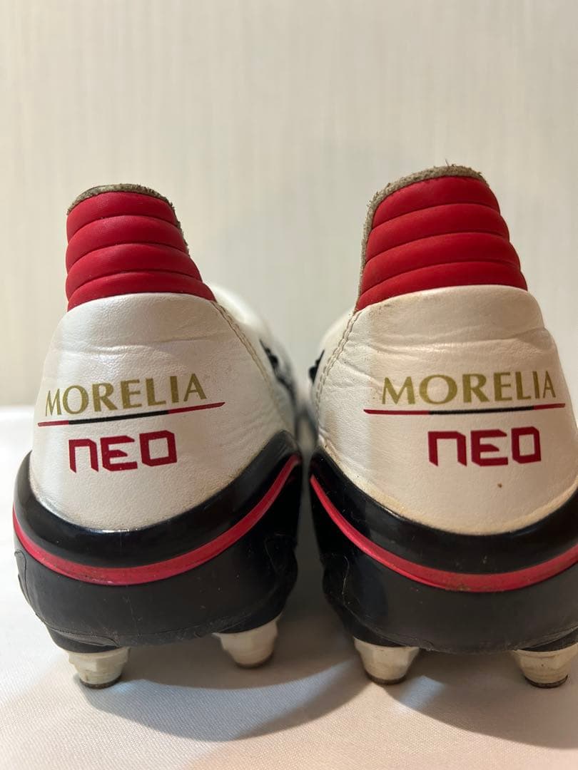 Mizuno サッカースパイクシューズ ホワイト/ブラック/レッド