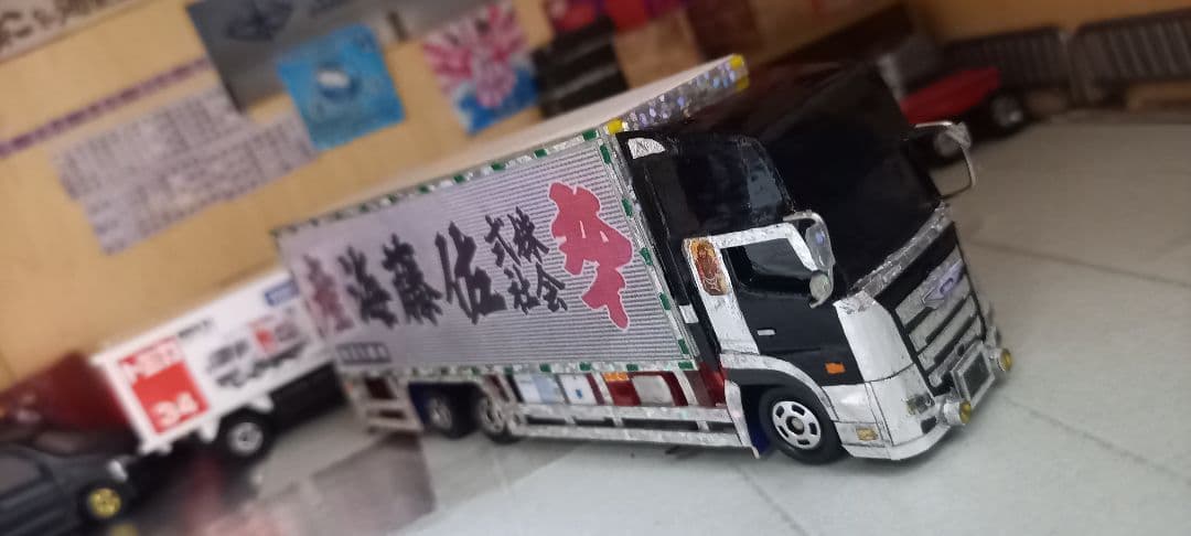 専用。デコトラトミカ17プロフィアスタイル