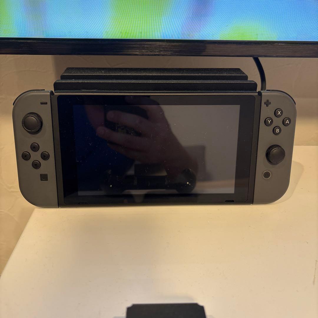 Nintendo Switch グレー 本体 ドラクエIII付き