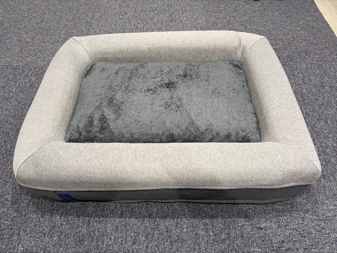 【ほぼ未使用美品】gugu ドギースリープペットベッド Ｓ　グレー　小型犬