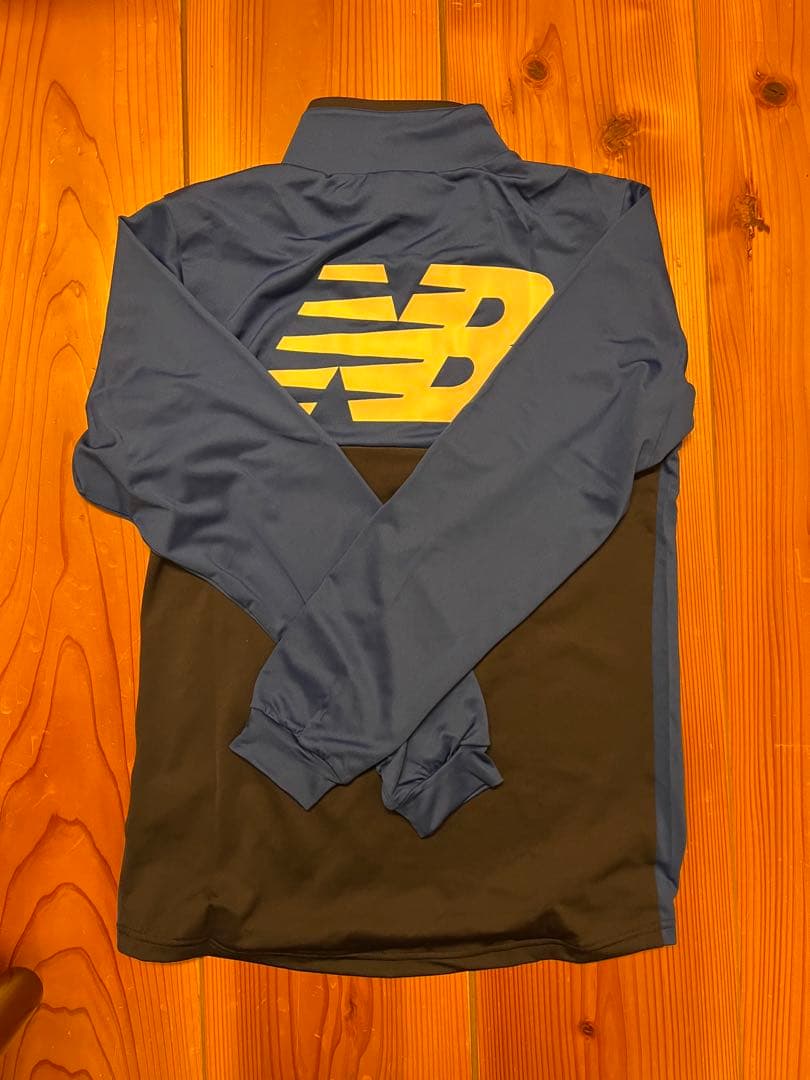 山梨学院大学サッカー部　長袖上下トレーニングウェアセット&ハーフパンツ