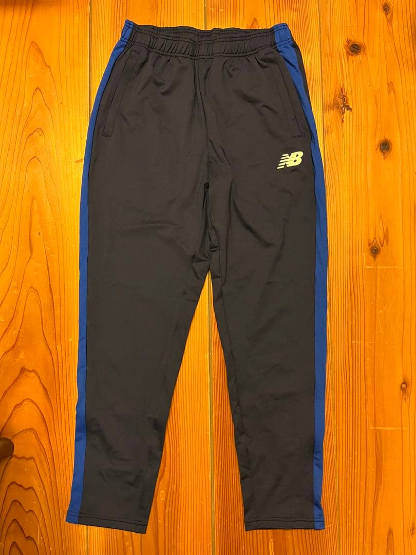 山梨学院大学サッカー部　長袖上下トレーニングウェアセット&ハーフパンツ