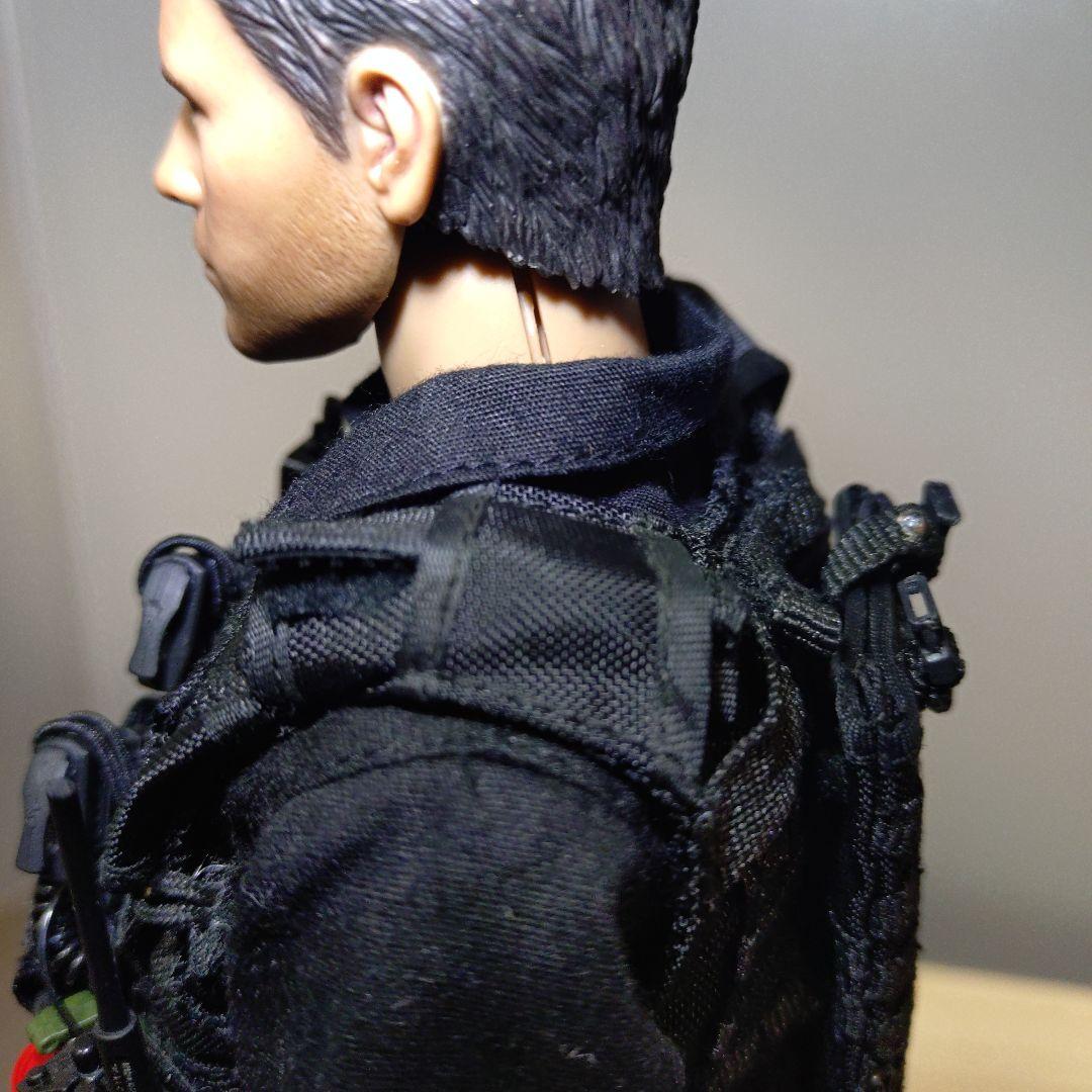 バイオハザード　クリス　フィギュア　非売品　バイオハザード7 トールハンマー