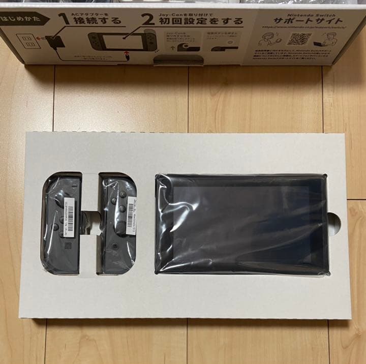 【美品】Nintendo Switch グレー・コントローラー(HORI)