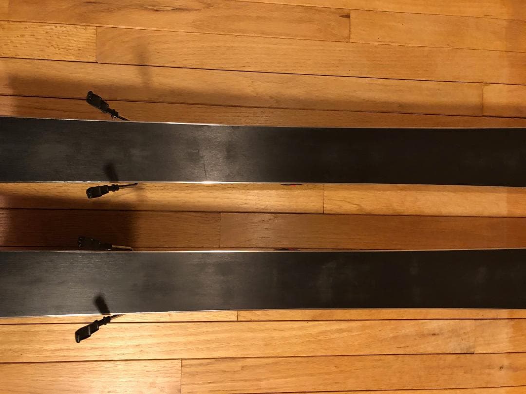 K2 IKONIC 84 スキー板 赤 バインディング付き