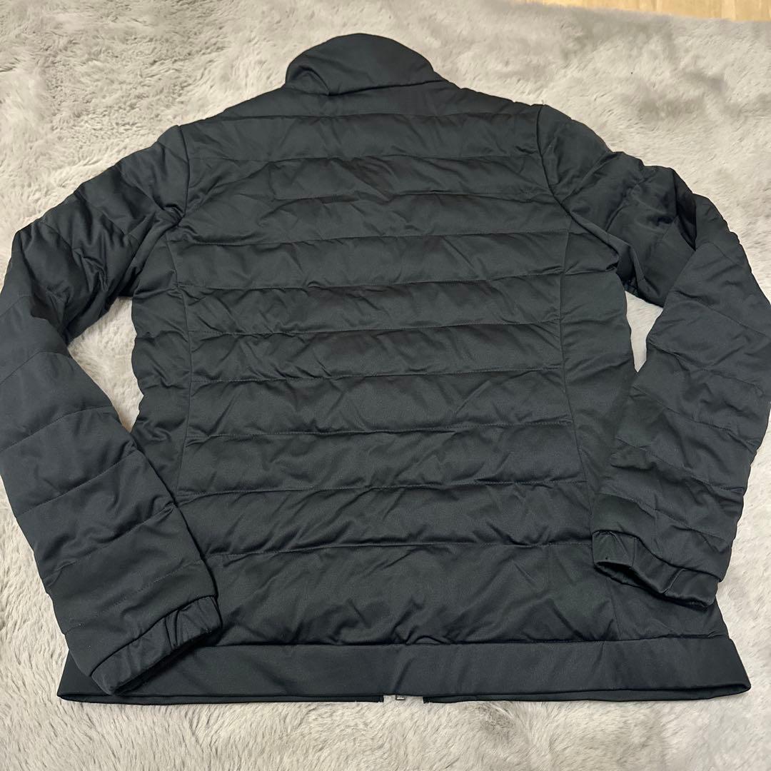 黒 レディース　ゴルフ　アウター