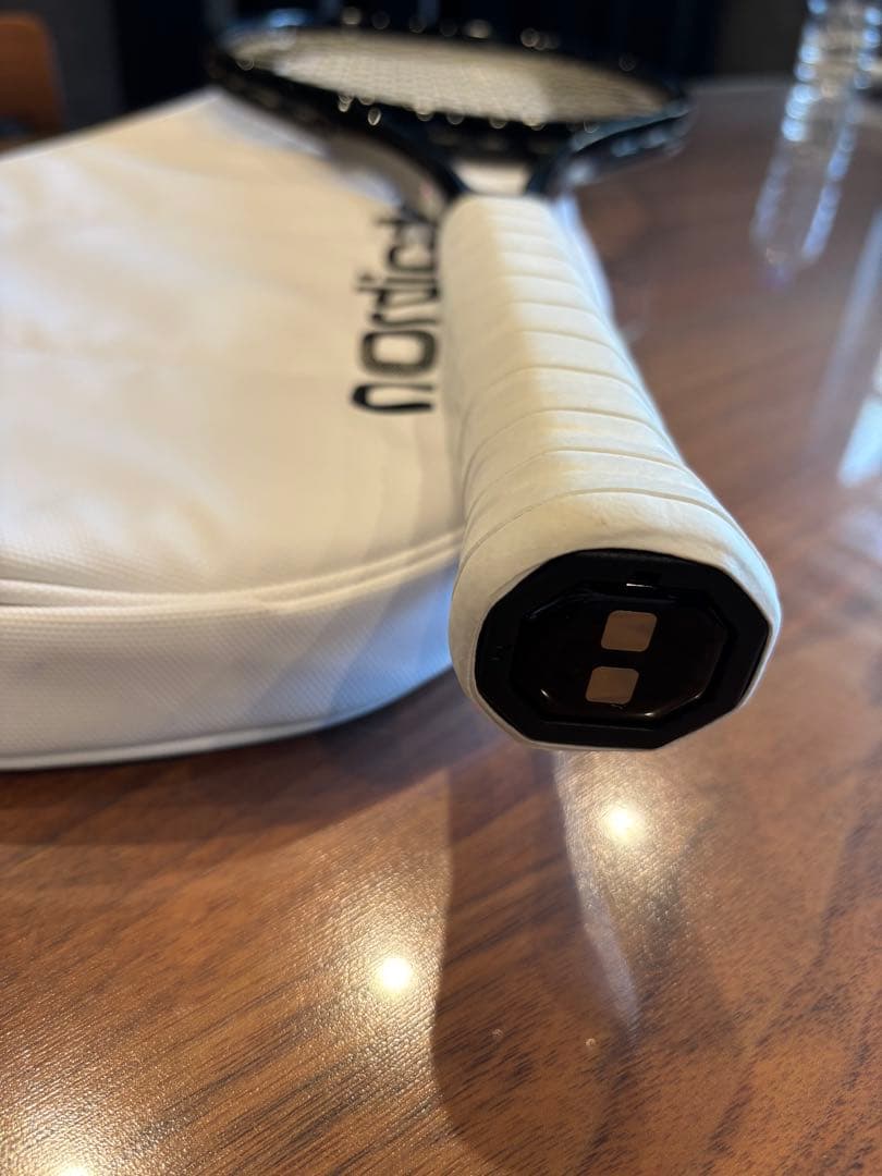 日本未販売❣️nordicdots テニスラケット 黒