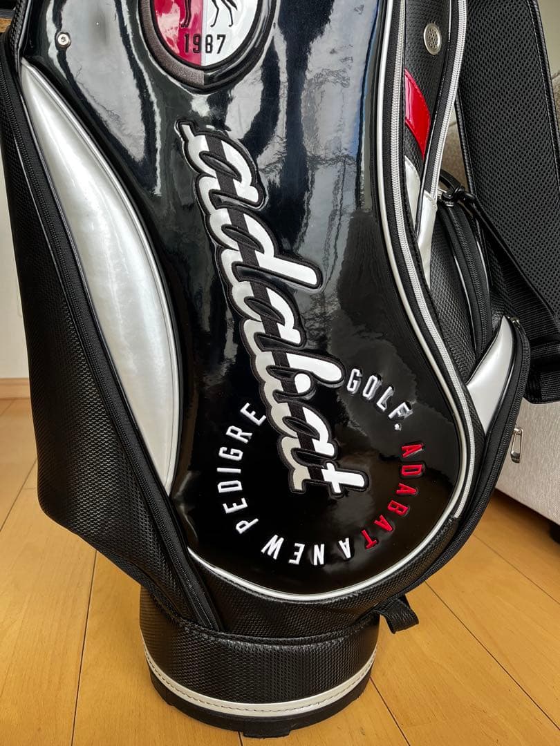 美品adabat アダバット カート型キャディバッグ　ブラック　9型　エナメル