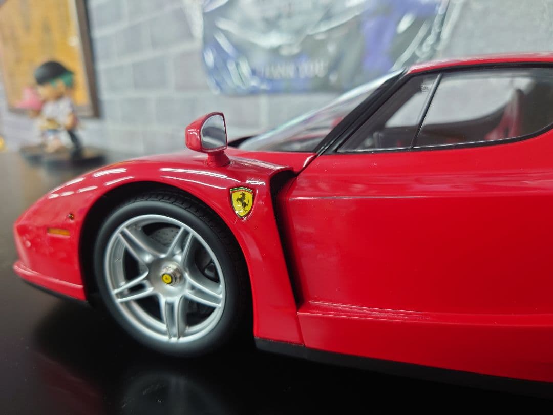 フェラーリエンツォ1/12 京商 08606R