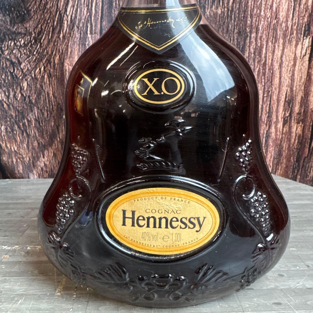 ヘネシーＸＯ 1000m l 金キャップ箱付 未開封保管品