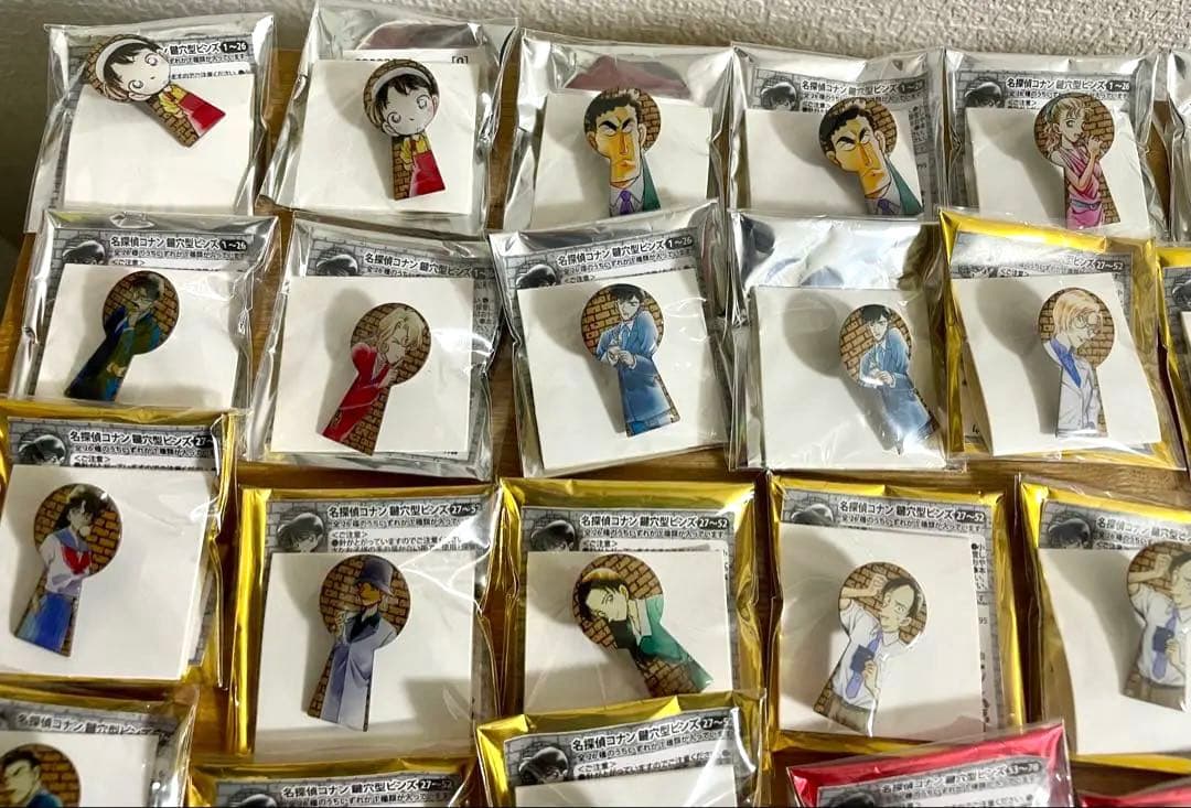 名探偵コナン 鍵穴ピンズ 46個セット まとめ売り