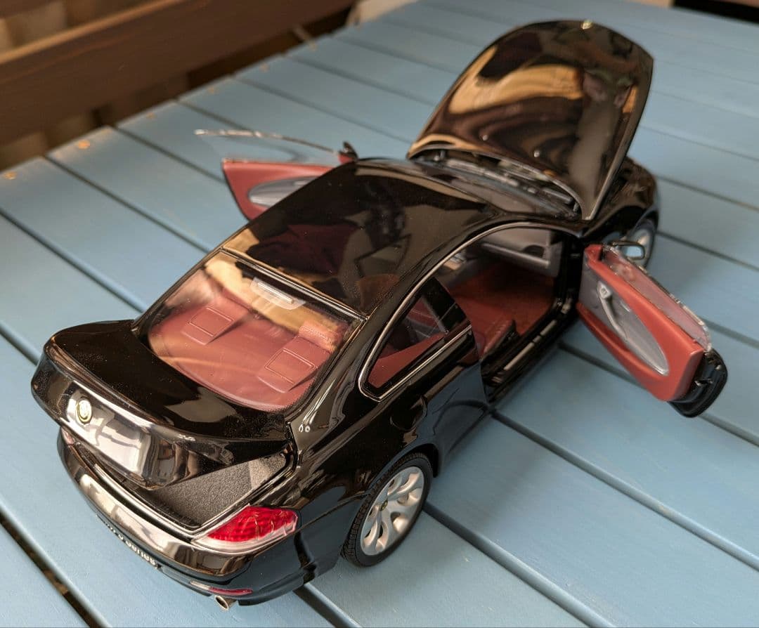 1:18京商BMW645CI Coupe black No.08701BK
