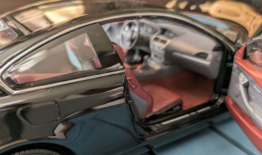 1:18京商BMW645CI Coupe black No.08701BK