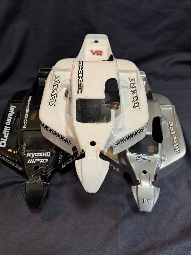 Kyosho inferno MP10 tki3 RC 1/8エンジンバギー