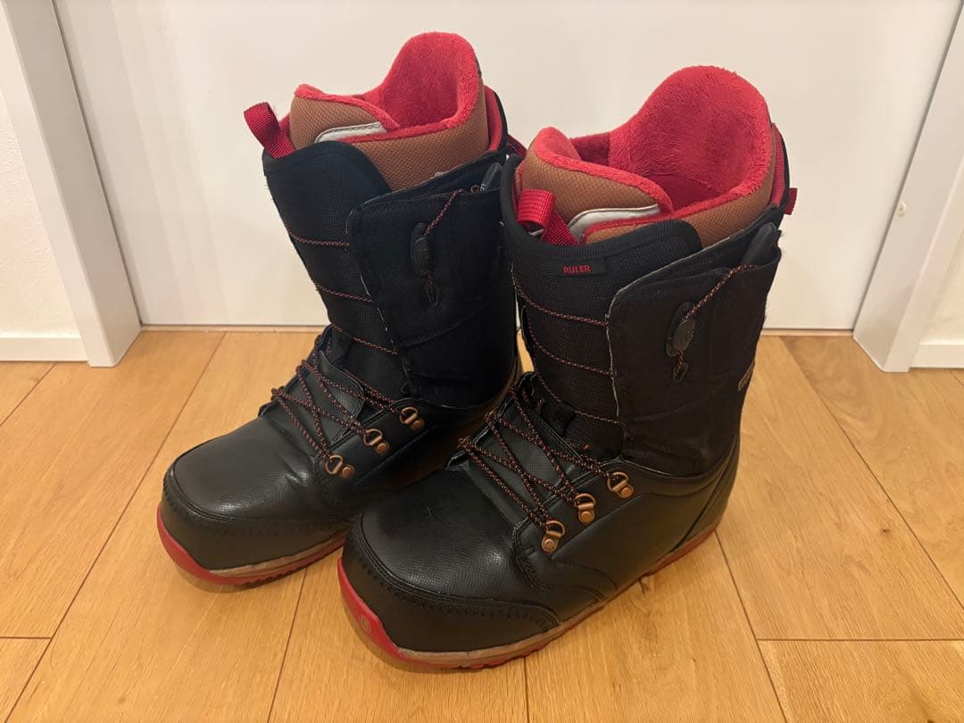 特価値下げ！BURTON RULER-R ASIAN FIT 28.5 美品