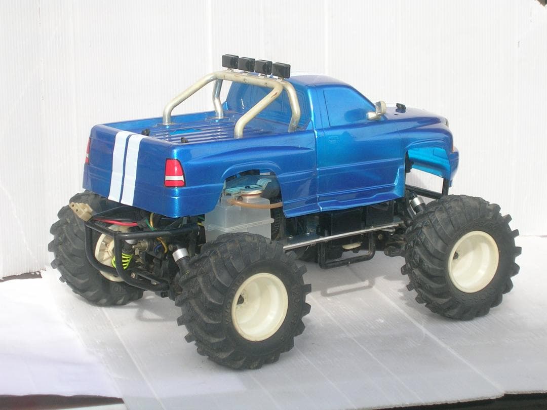 パワフルGS15エンジン、タッチスターターQRC1番人気！京商ワイルドダッジラム