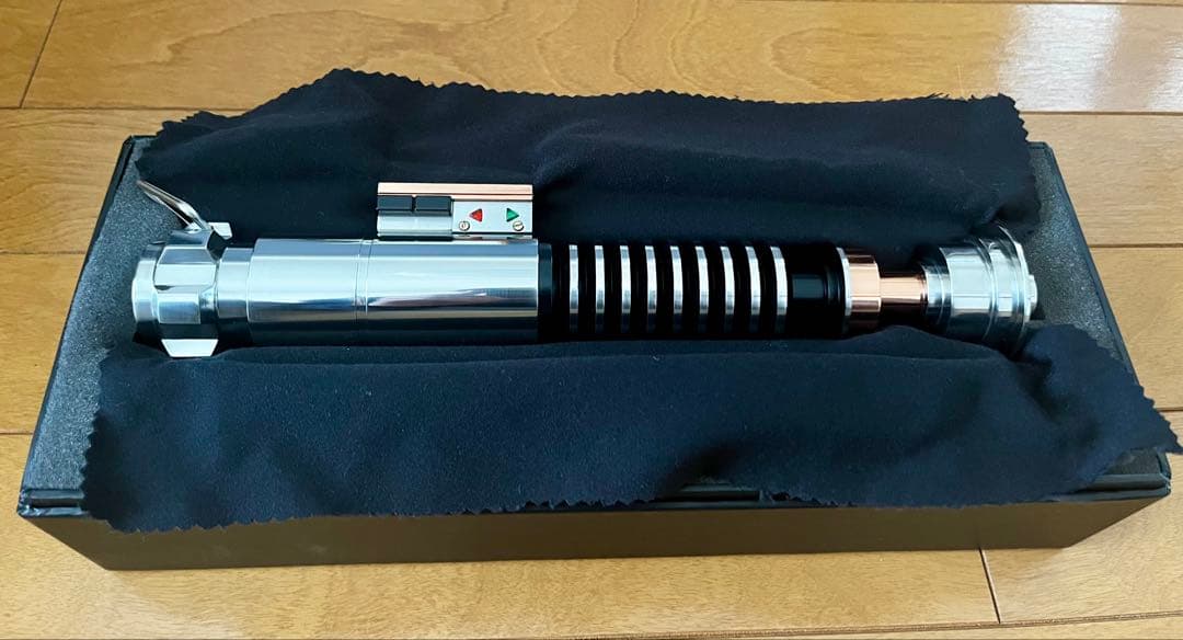 750個限定 マスターレプリカ エリート版ルークスカイウォーカー ライトセーバー