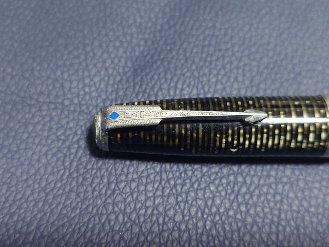 【ヴィンテージ万年筆】パーカー　バギュマチック　ブルーダイヤ