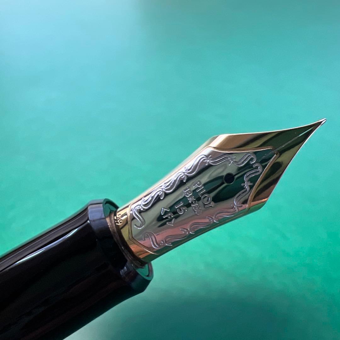 パイロット カスタム845 F（細字） 万年筆 漆塗り 高級モデル