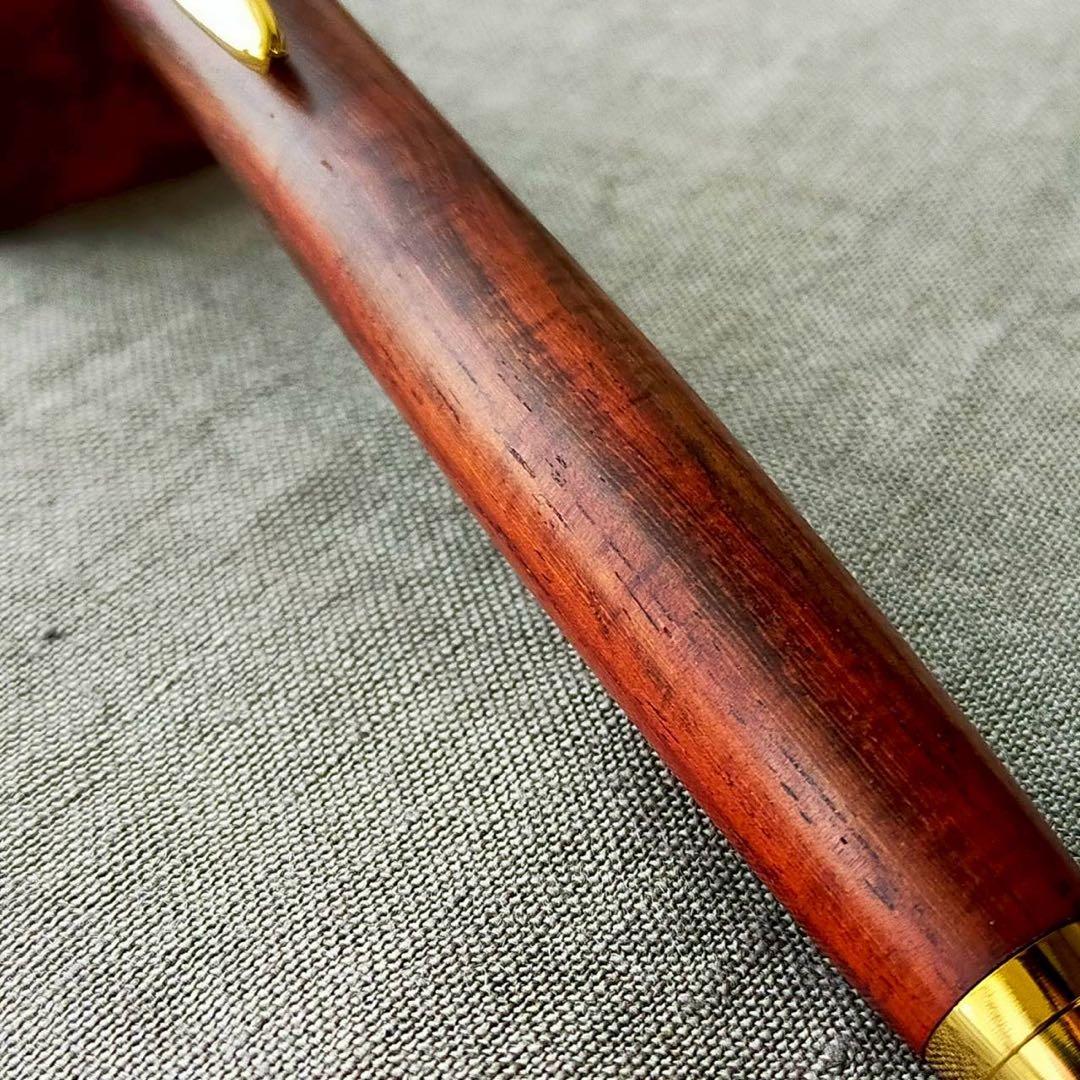 サイアミーズローズウッド　糸縮杢　ハンドメイド　木軸シャープペン　0.5mm