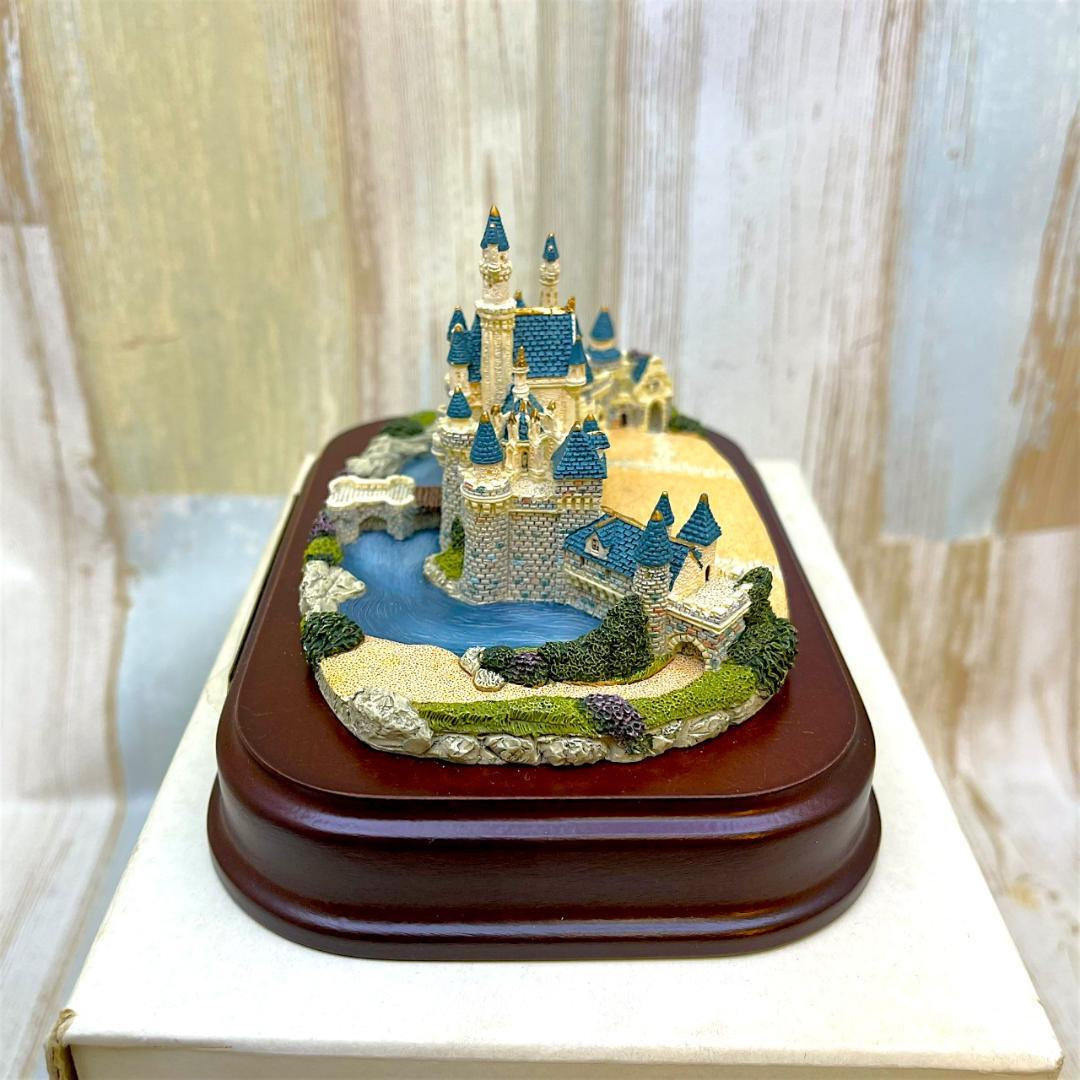 眠れる森の美女 Sleeping Beauty お城 Castle フィギュア