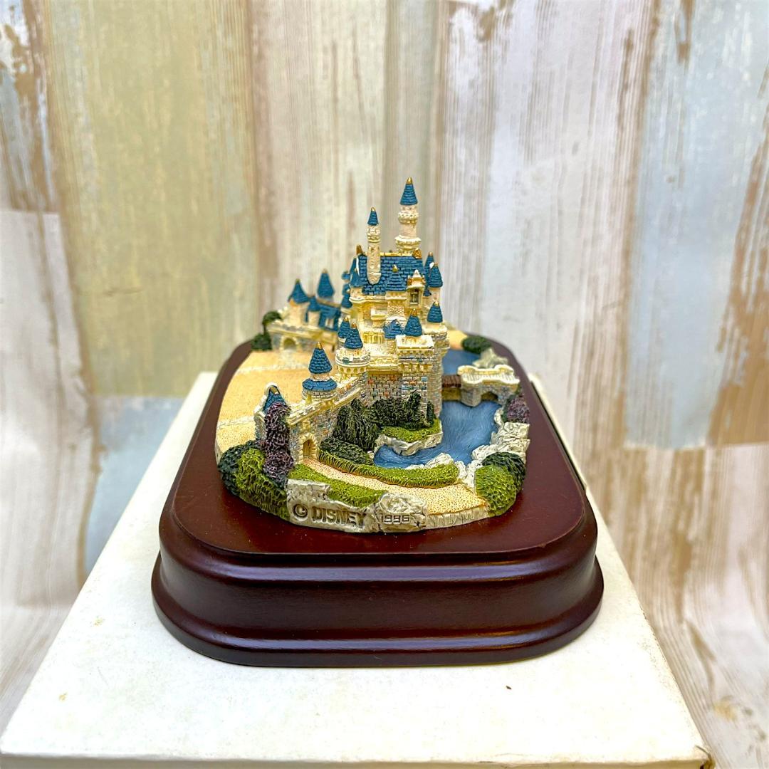 眠れる森の美女 Sleeping Beauty お城 Castle フィギュア