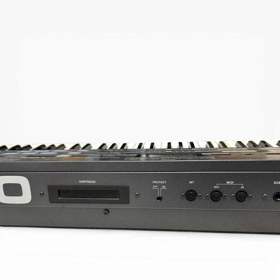 CASIO CZ-5000 デジタルシンセサイザー 動作確認済 ビンテージ 名機