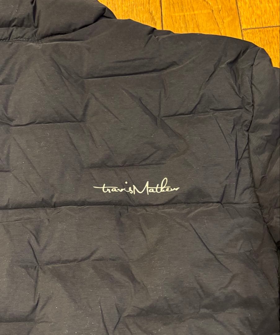 TravisMathew トラヴィスマシュー　ダウンジャケット L BLK