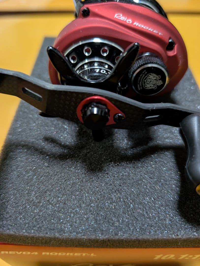 Abu Garcia　REVO4 ROCKET-L 10.1:1 レボ ロケット