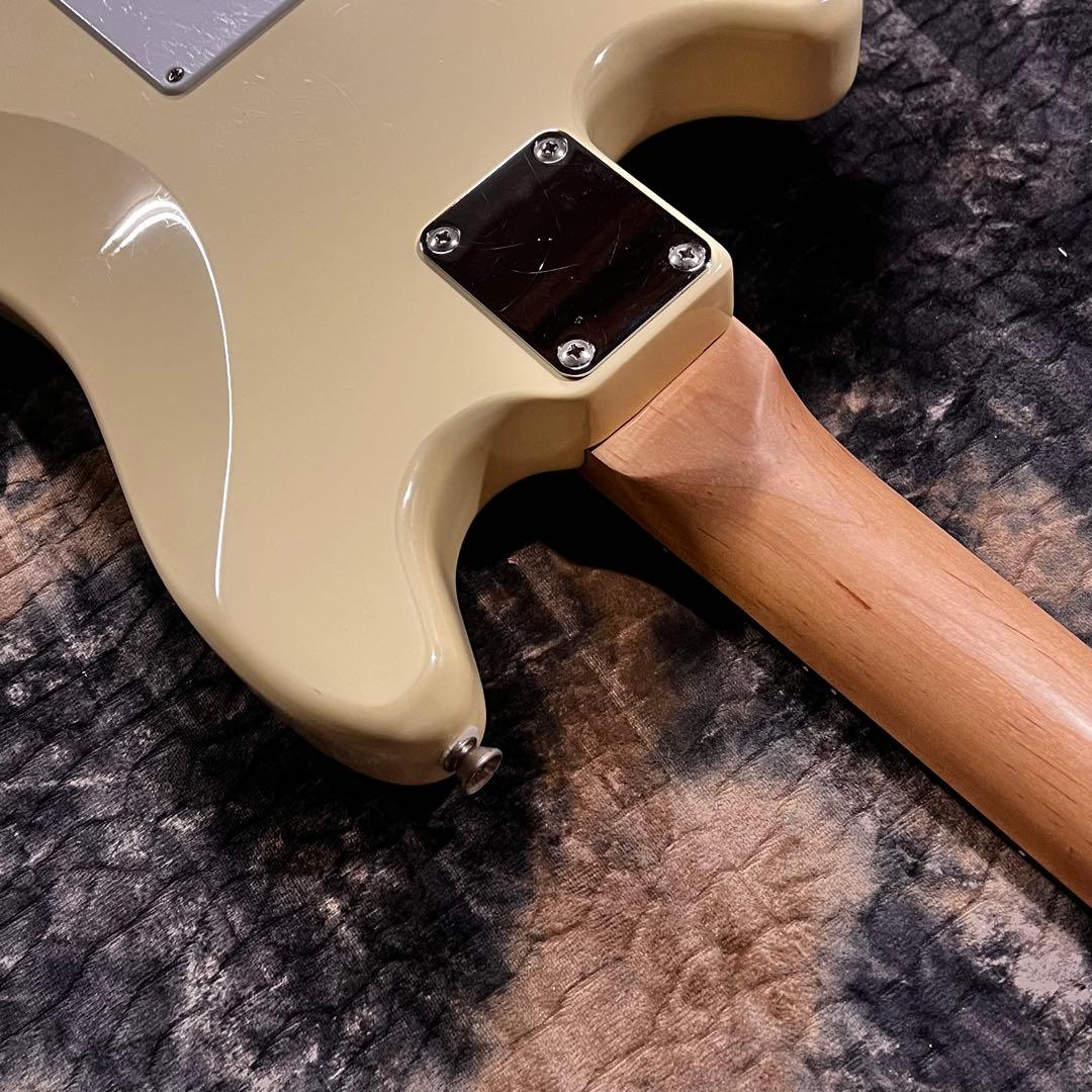 Vintage ムスタング エレキギター クリーム色 管AK
