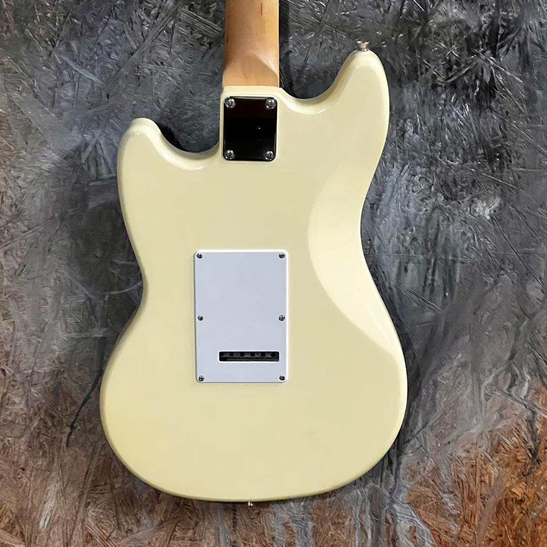 Vintage ムスタング エレキギター クリーム色 管AK
