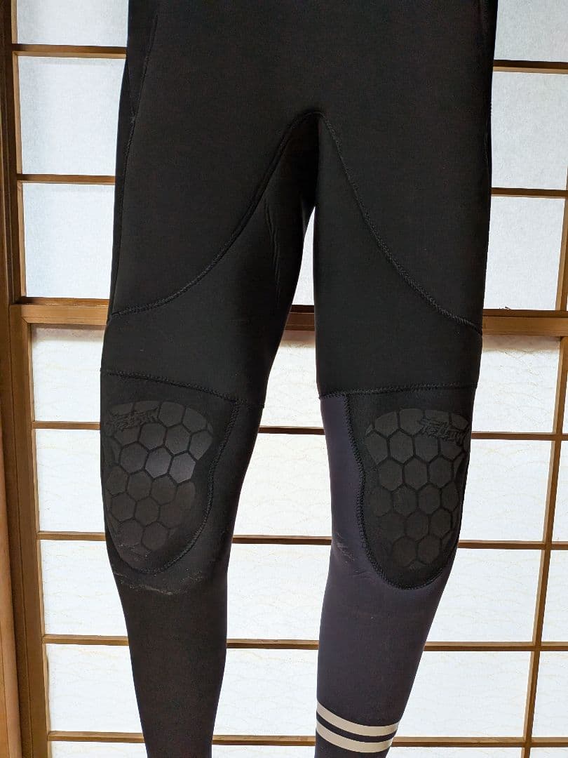 FELLOW フルスーツ 3mm チェストジップ ジャーフル　サイズML