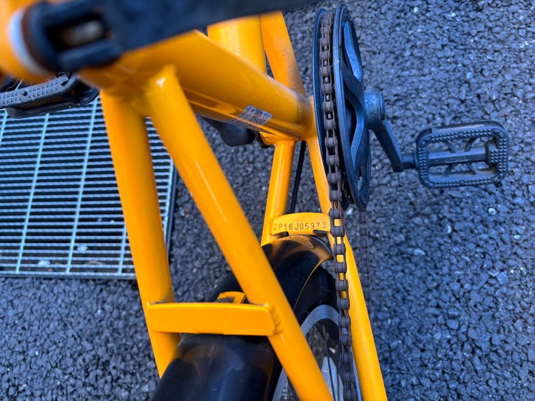 【新品・未使用 ※訳あり】HUMMER 折りたたみ自転車 イエロー