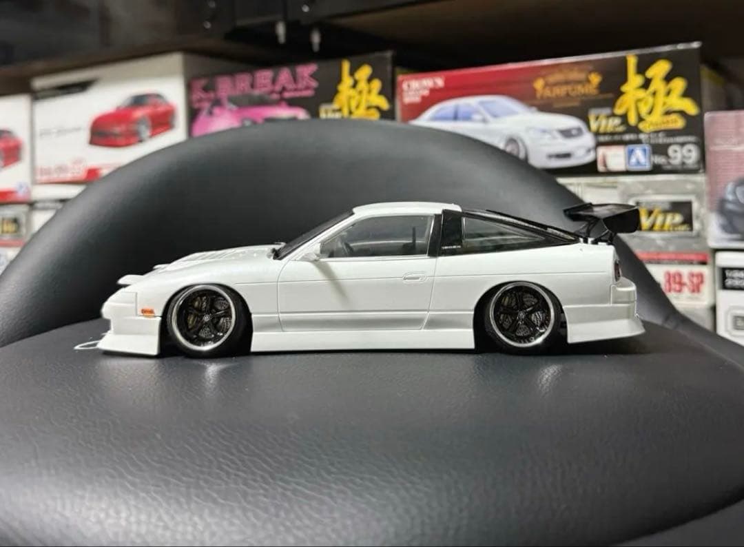 アオシマ URAS Ver.2 180SX NOS仕様