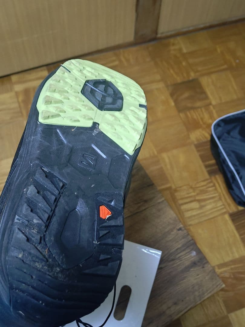 Salomon スノーボードブーツ ブラック