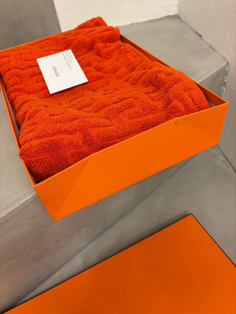 新品HERMES エルメス ゲストタオル　ステアーズ