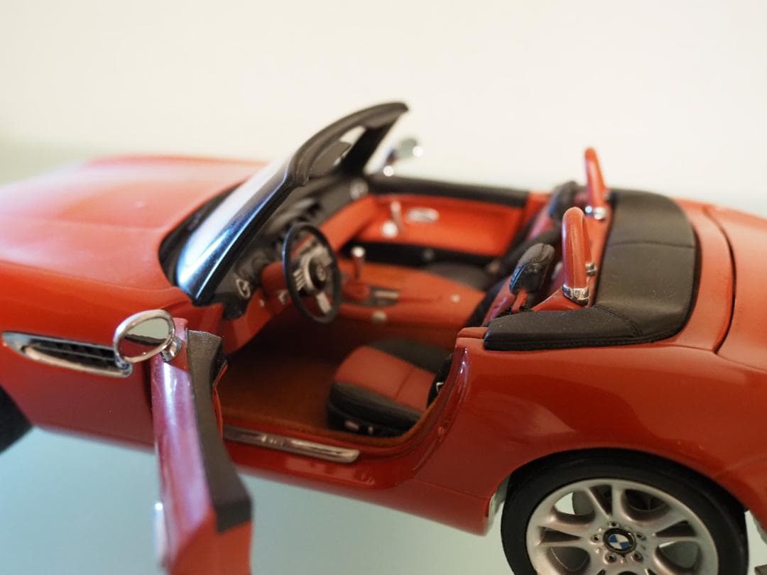 京商 1/18スケール  Z8 希少・初期モデル