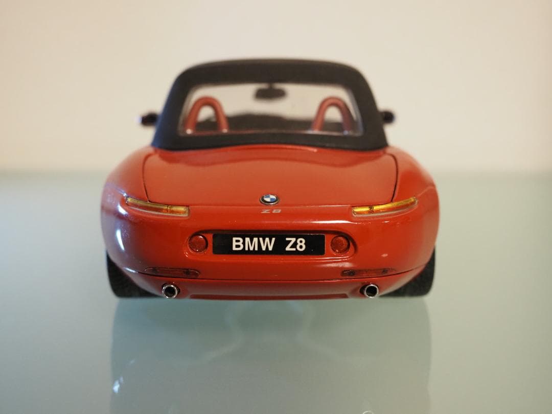 京商 1/18スケール  Z8 希少・初期モデル