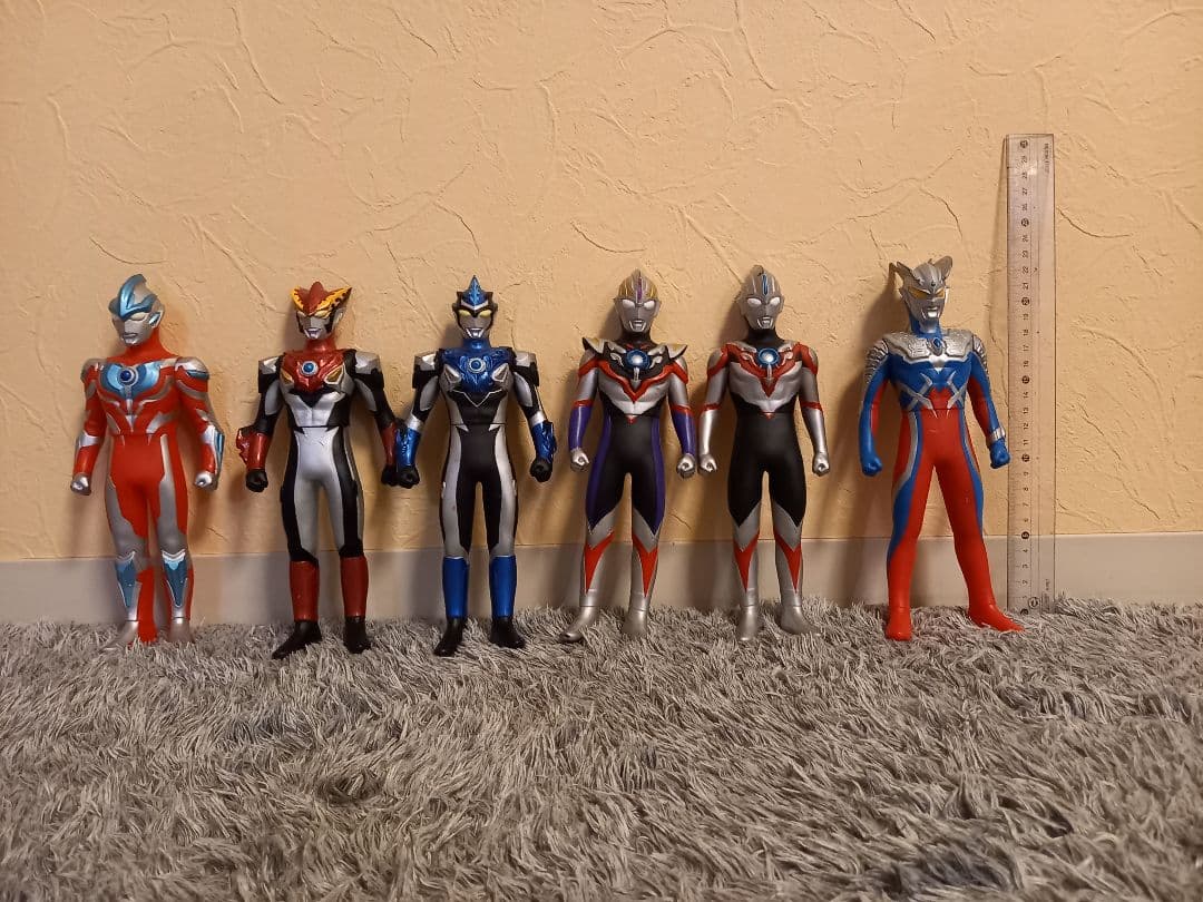 希少品ありウルトラマンフィギュアソフビ141体セット